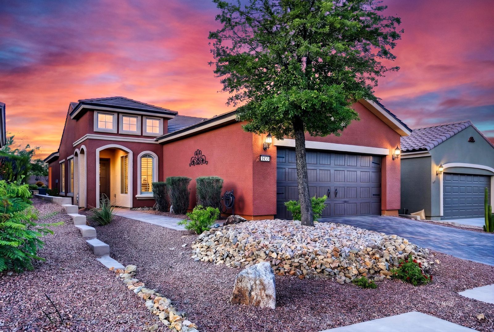 1453  Bronco Trail 