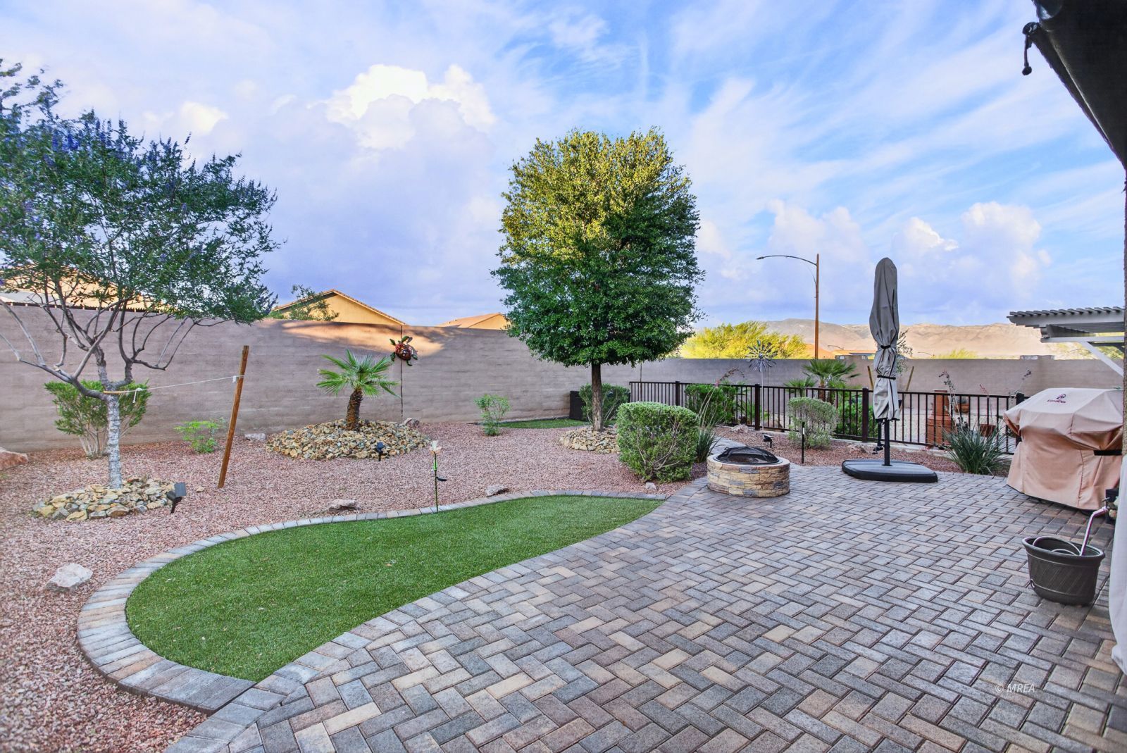 1453  Bronco Trail 