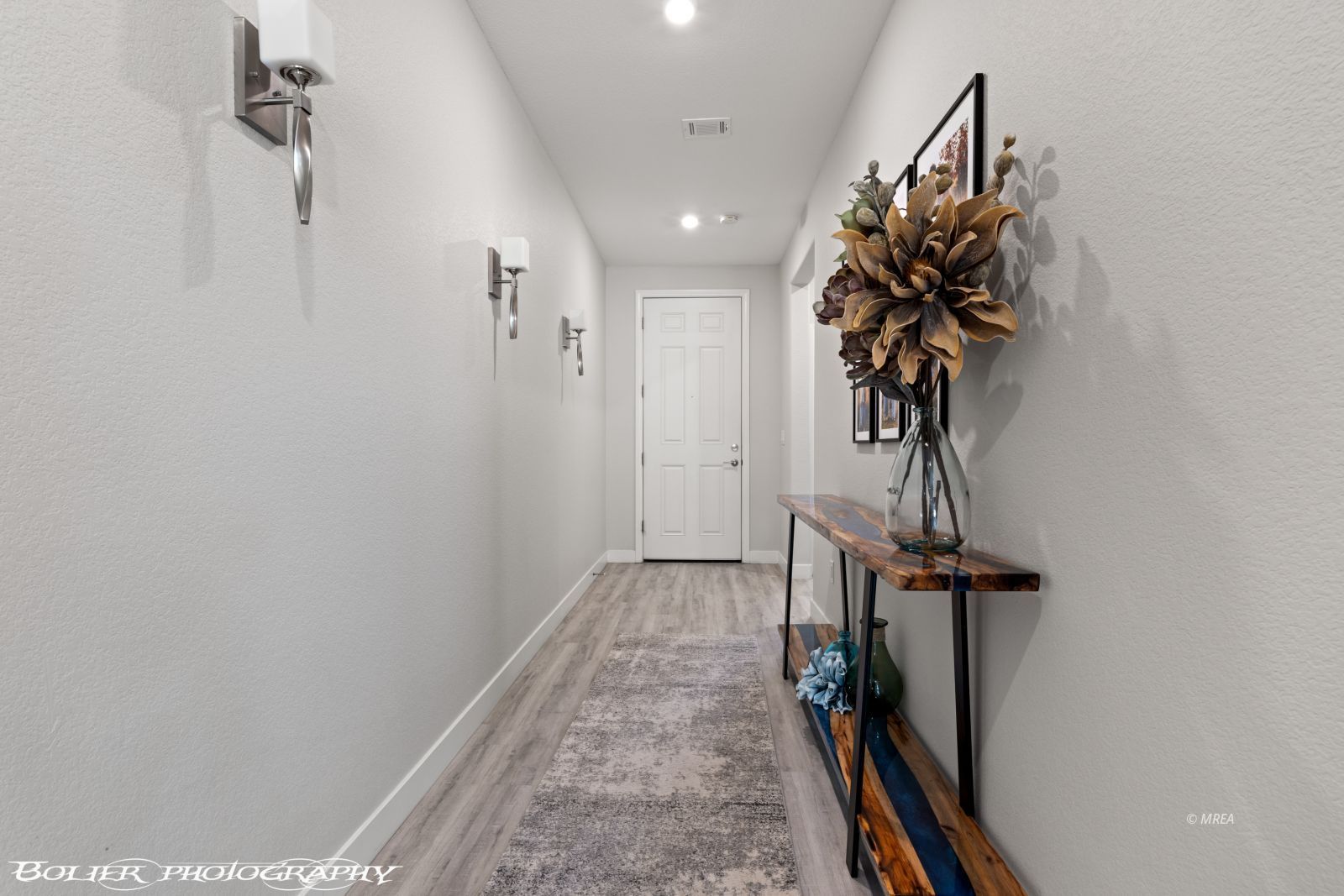 1014  Atkins Ln