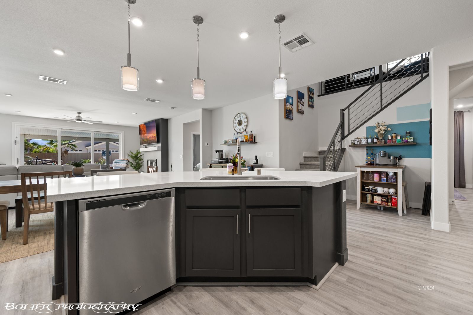 1014  Atkins Ln