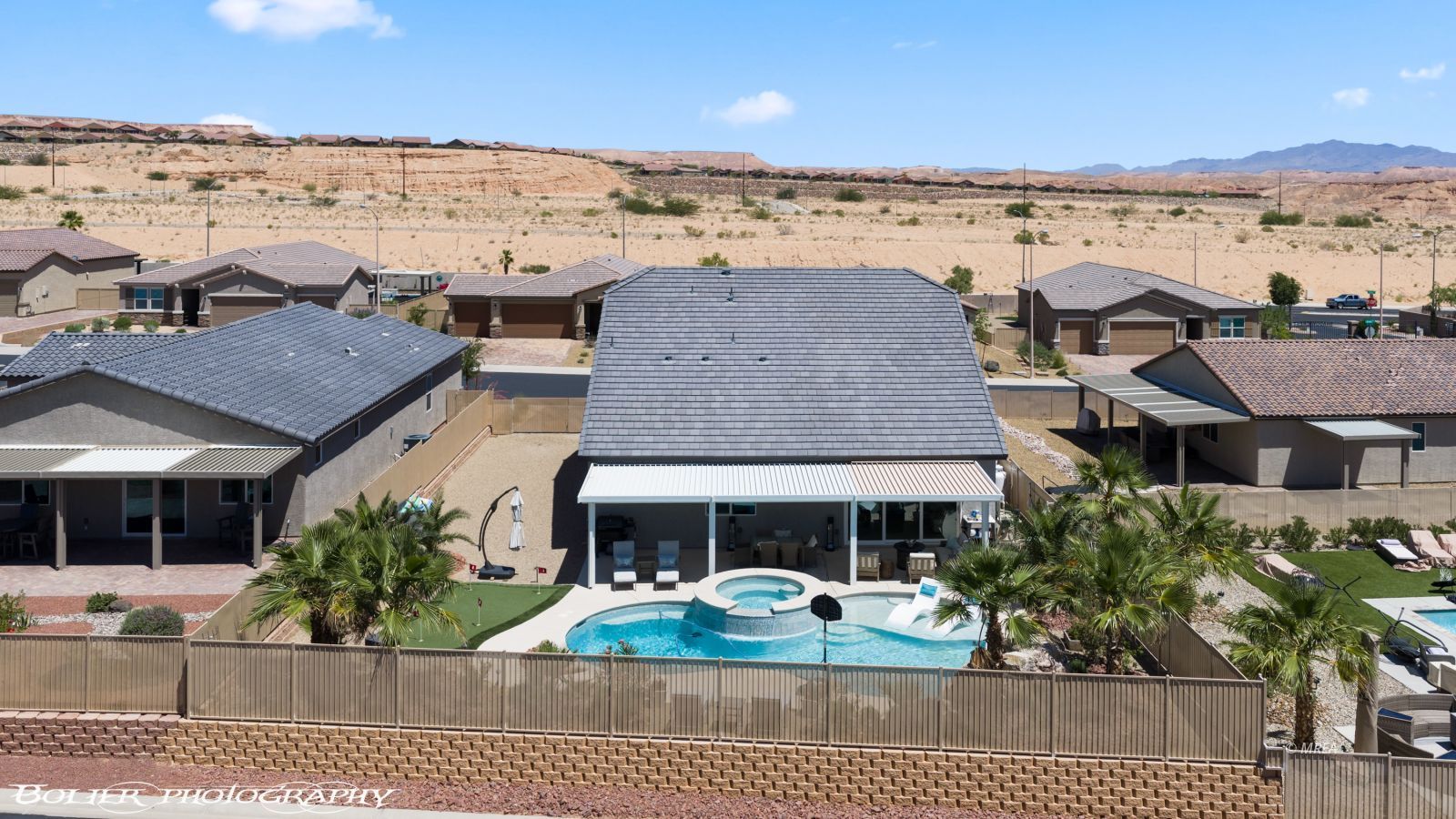 1014  Atkins Ln
