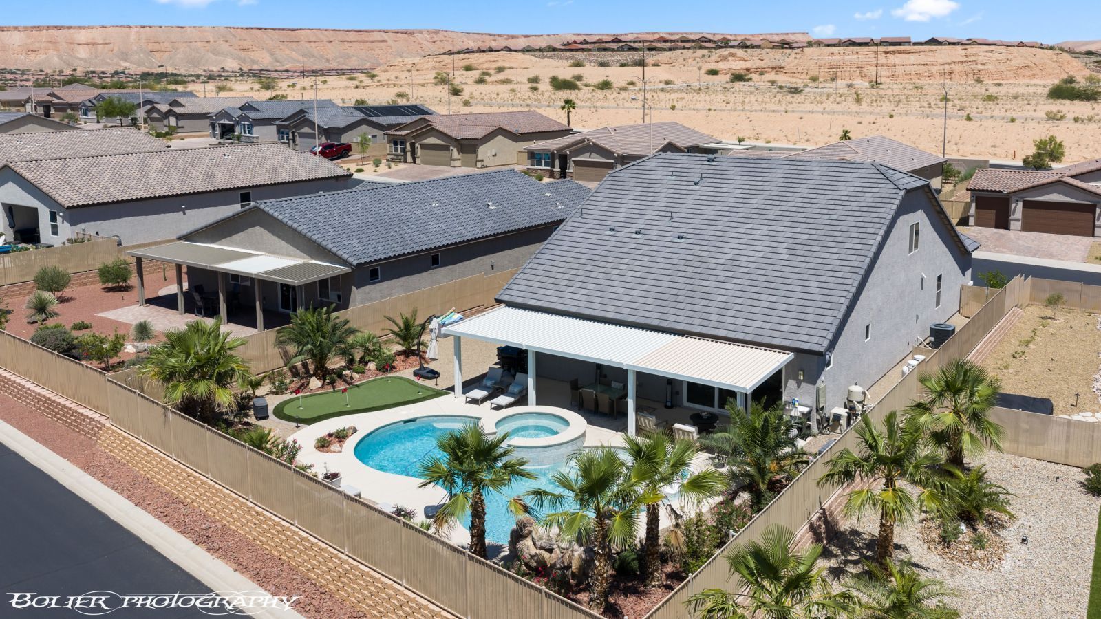 1014  Atkins Ln