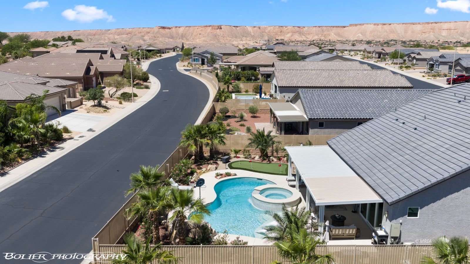 1014  Atkins Ln