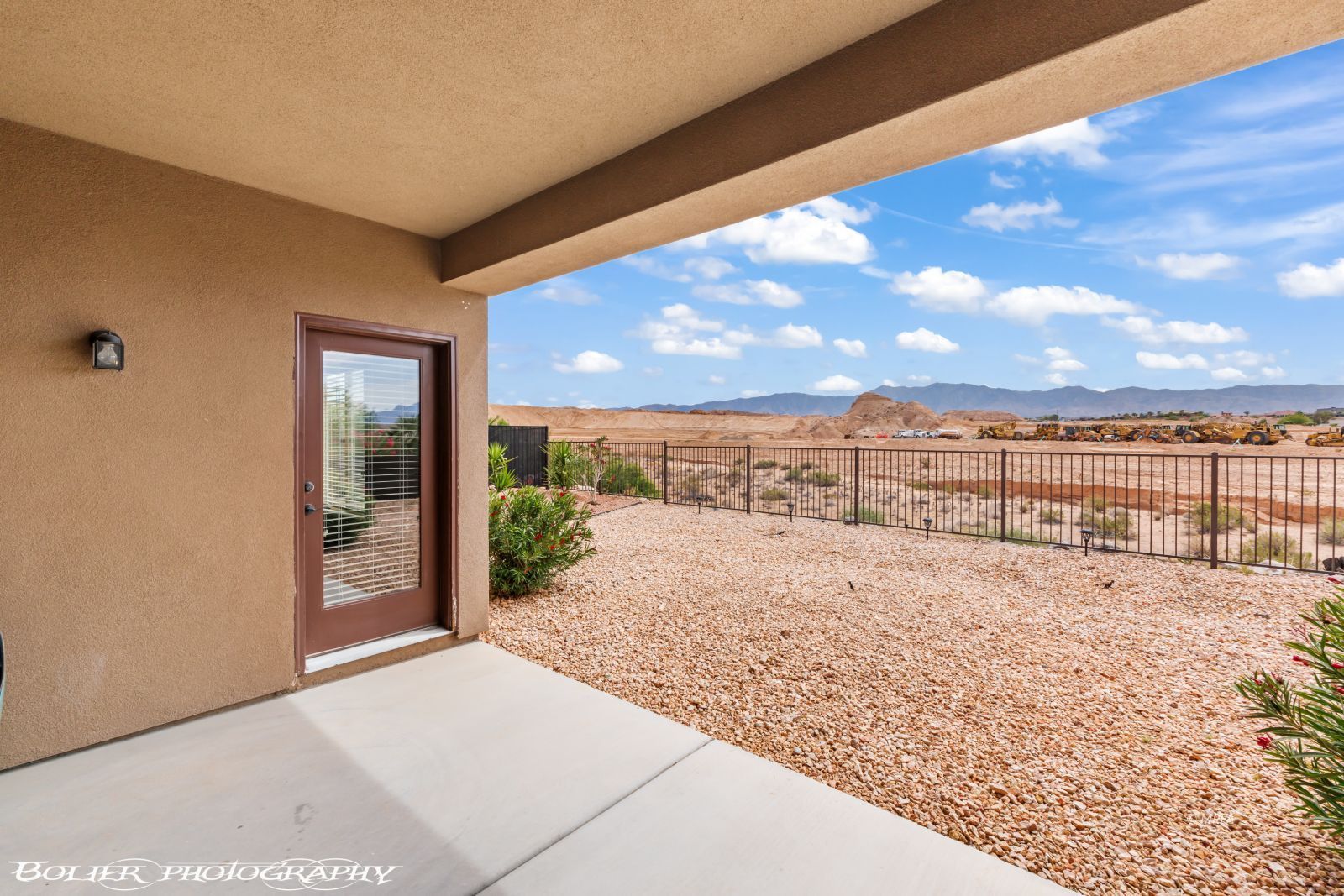460  Wild Horse Ln
