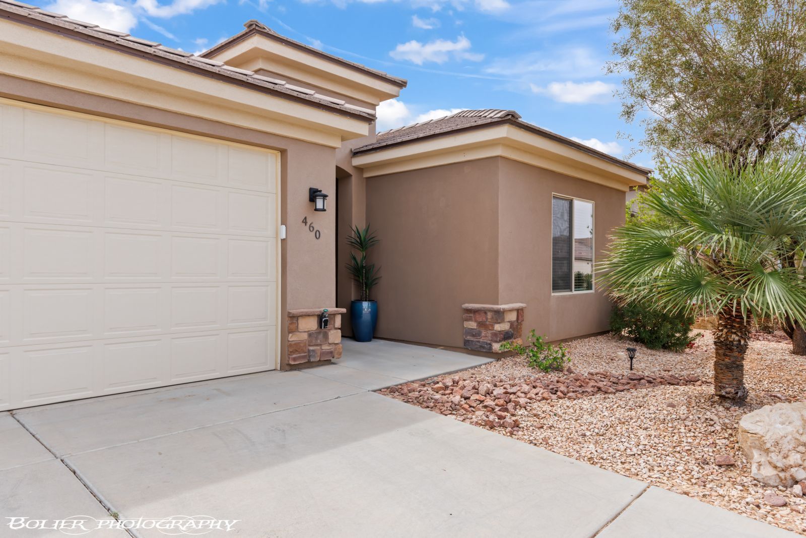 460  Wild Horse Ln