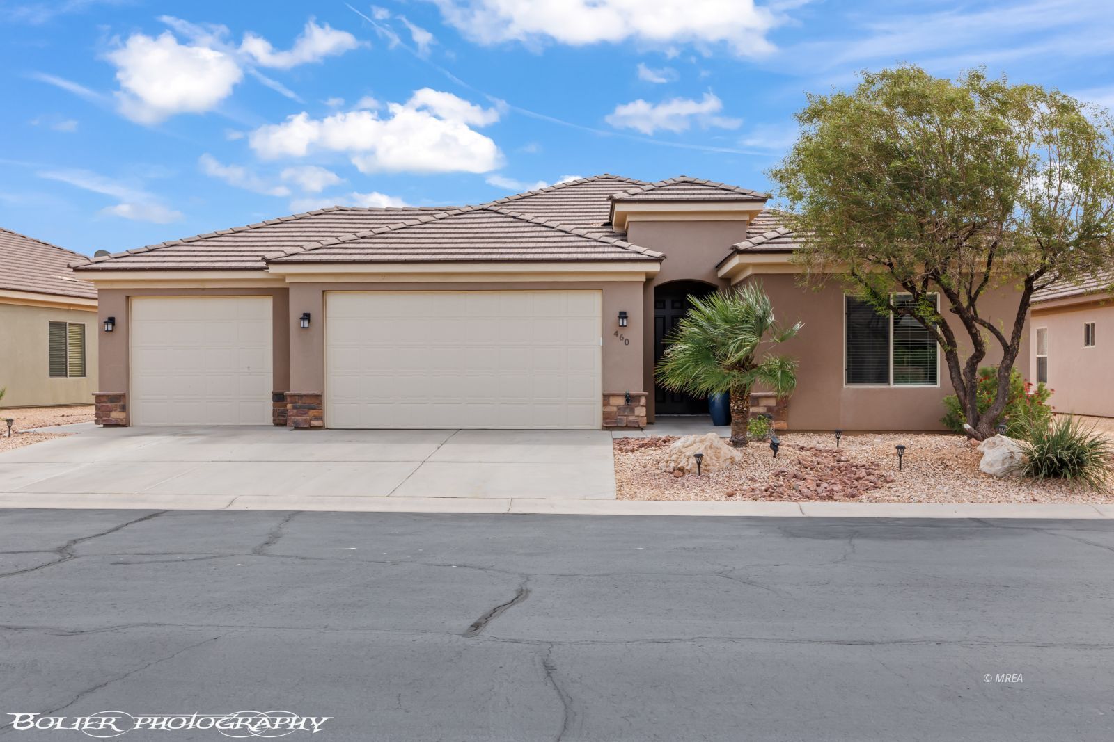 460  Wild Horse Ln