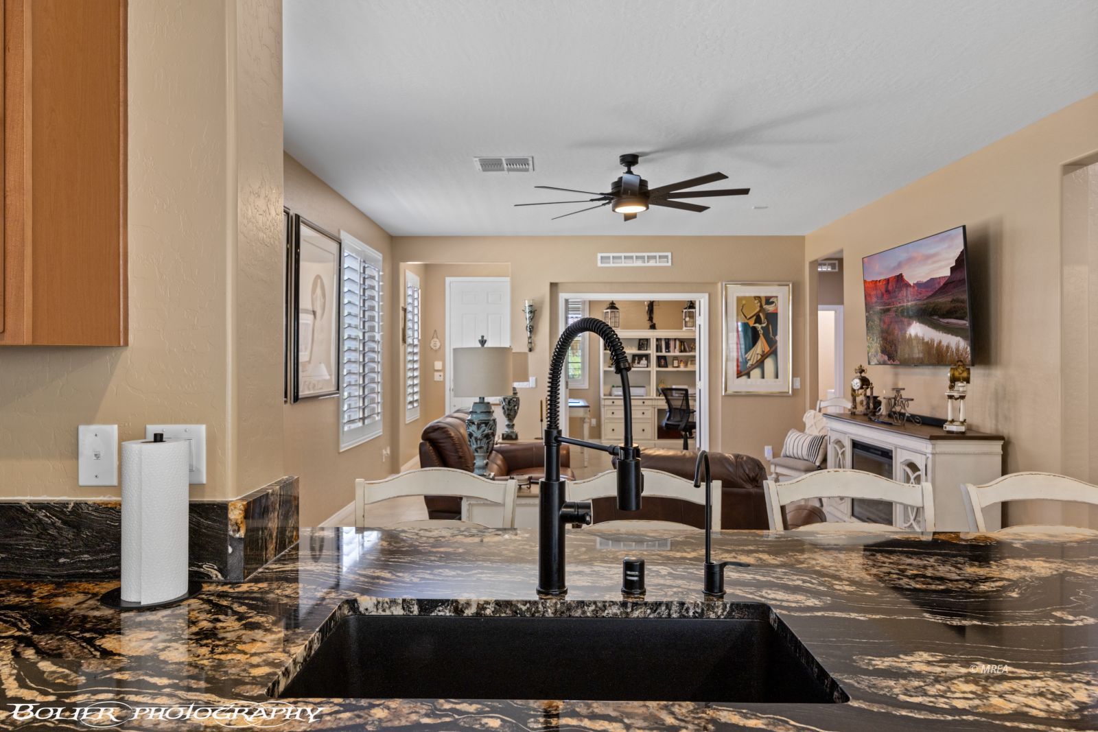 1067  Crimson Ridge 