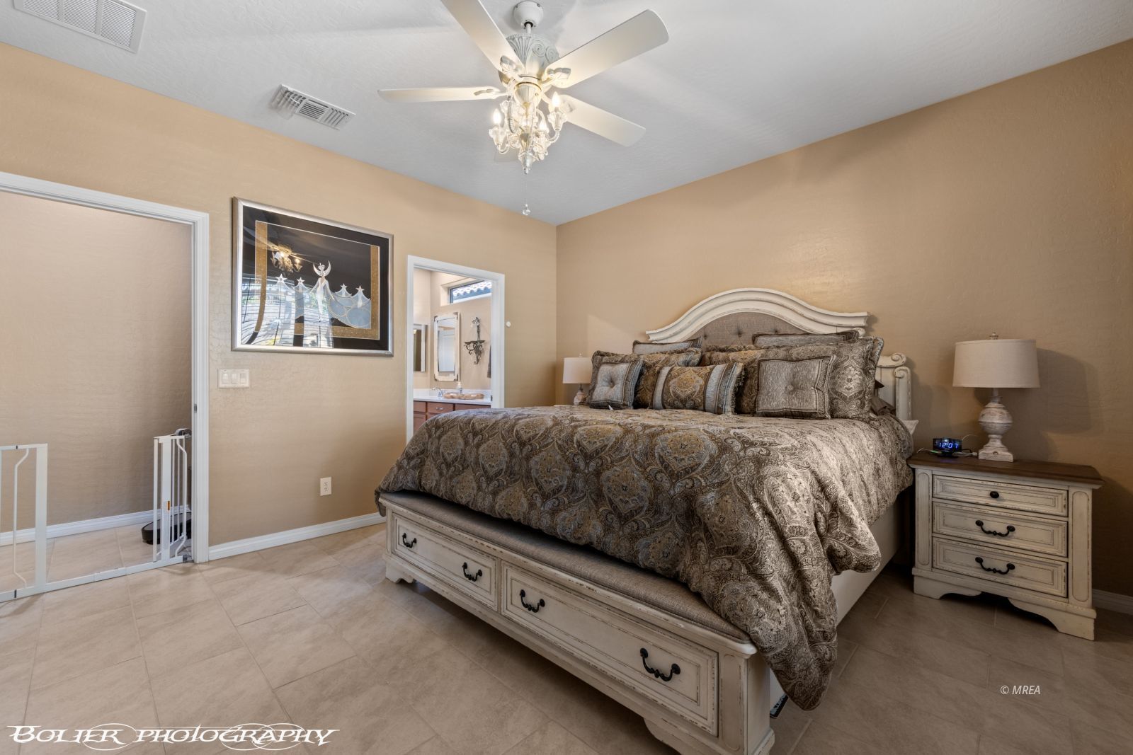 1067  Crimson Ridge 