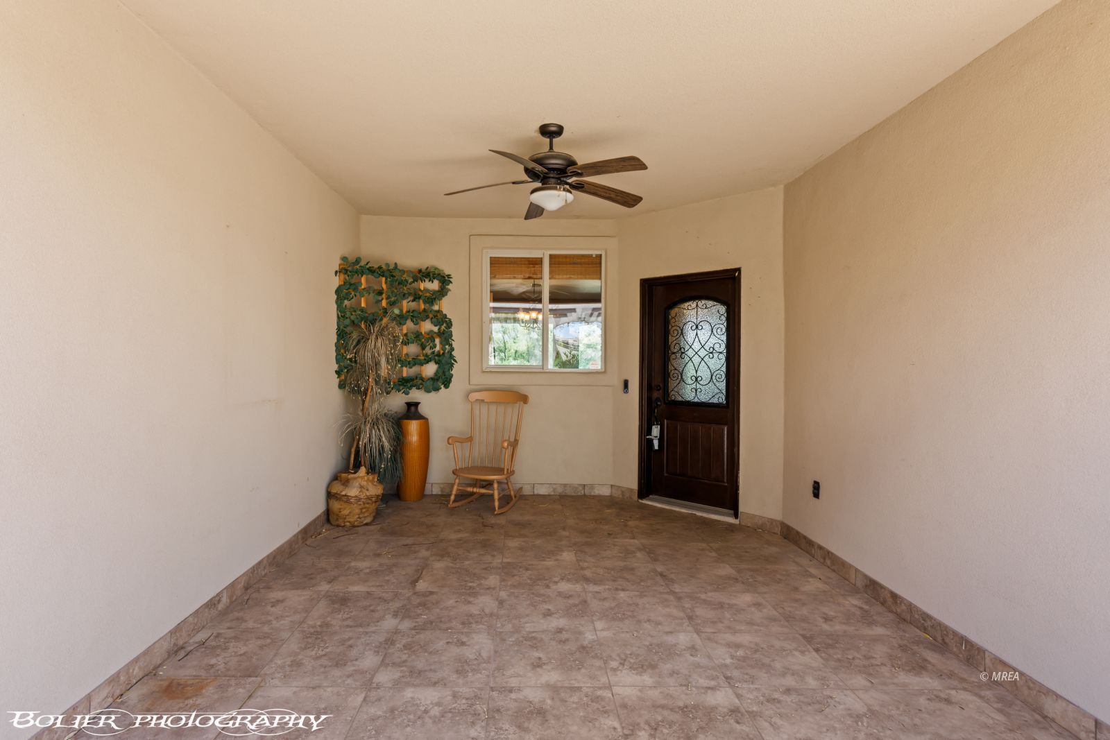 703  Hagens Alley
