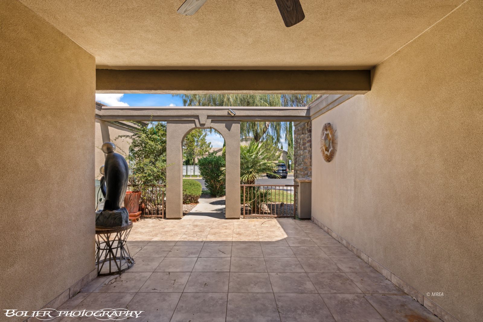 703  Hagens Alley