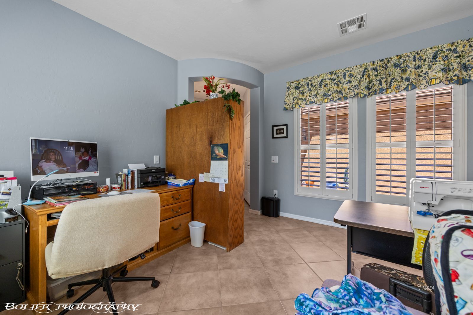 1385  Saddle Horn Ct