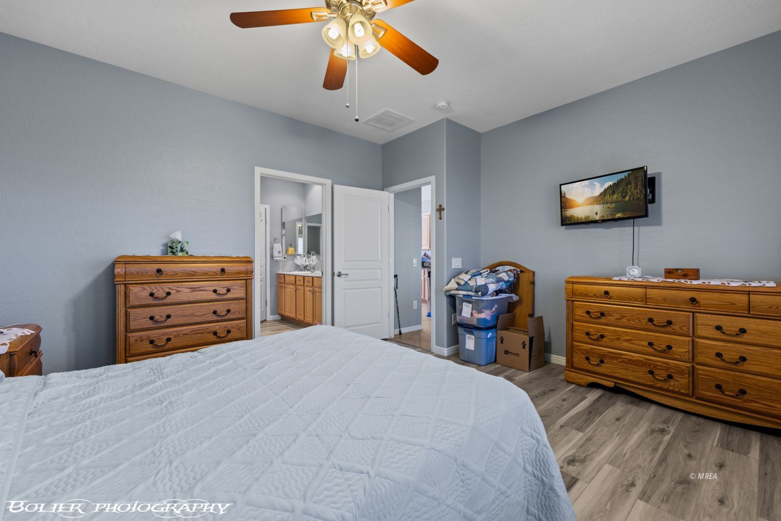 1385  Saddle Horn Ct