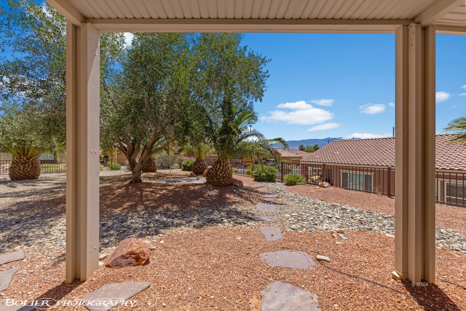 1385  Saddle Horn Ct