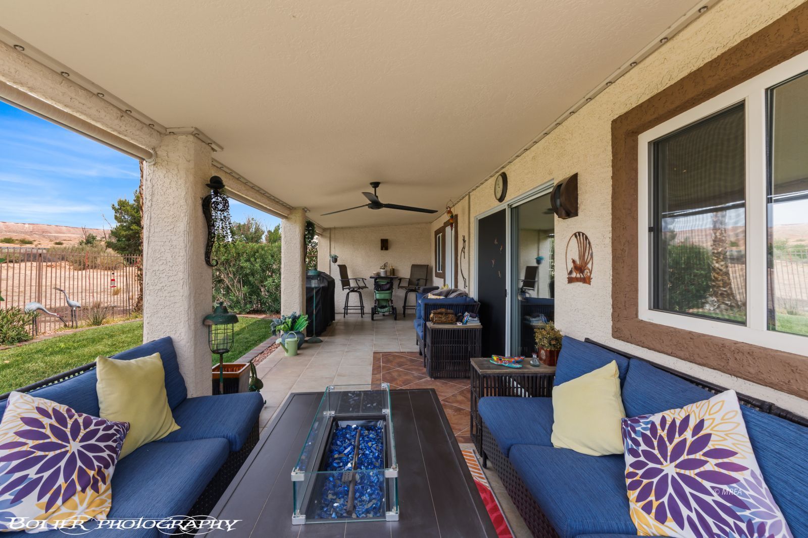753  Fox Hills Way