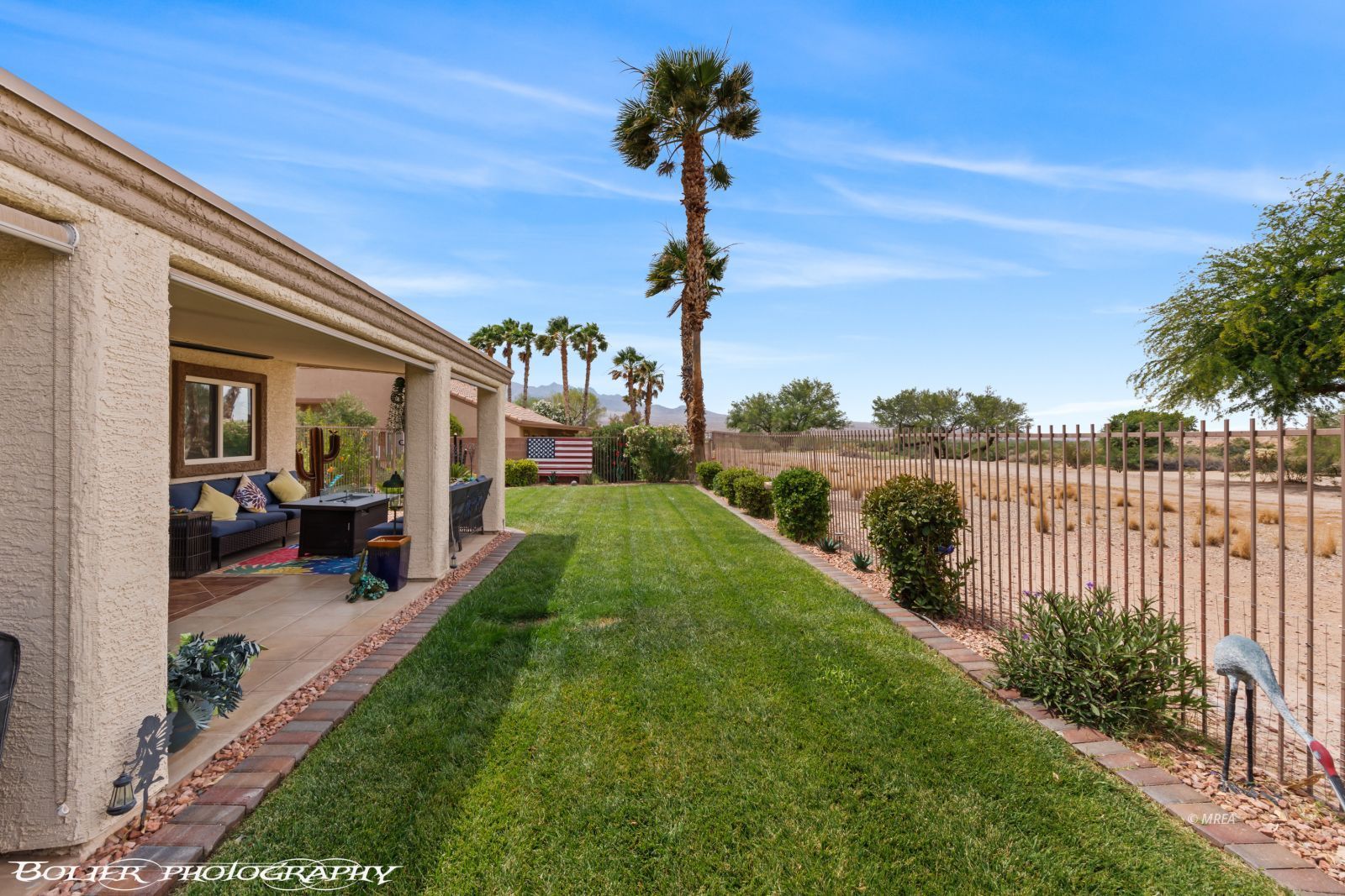 753  Fox Hills Way