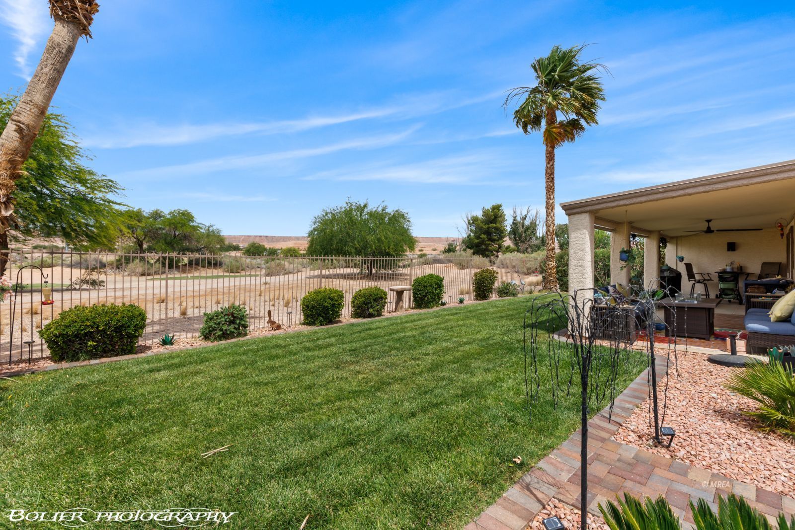 753  Fox Hills Way