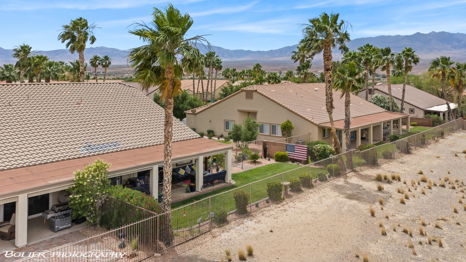 753  Fox Hills Way