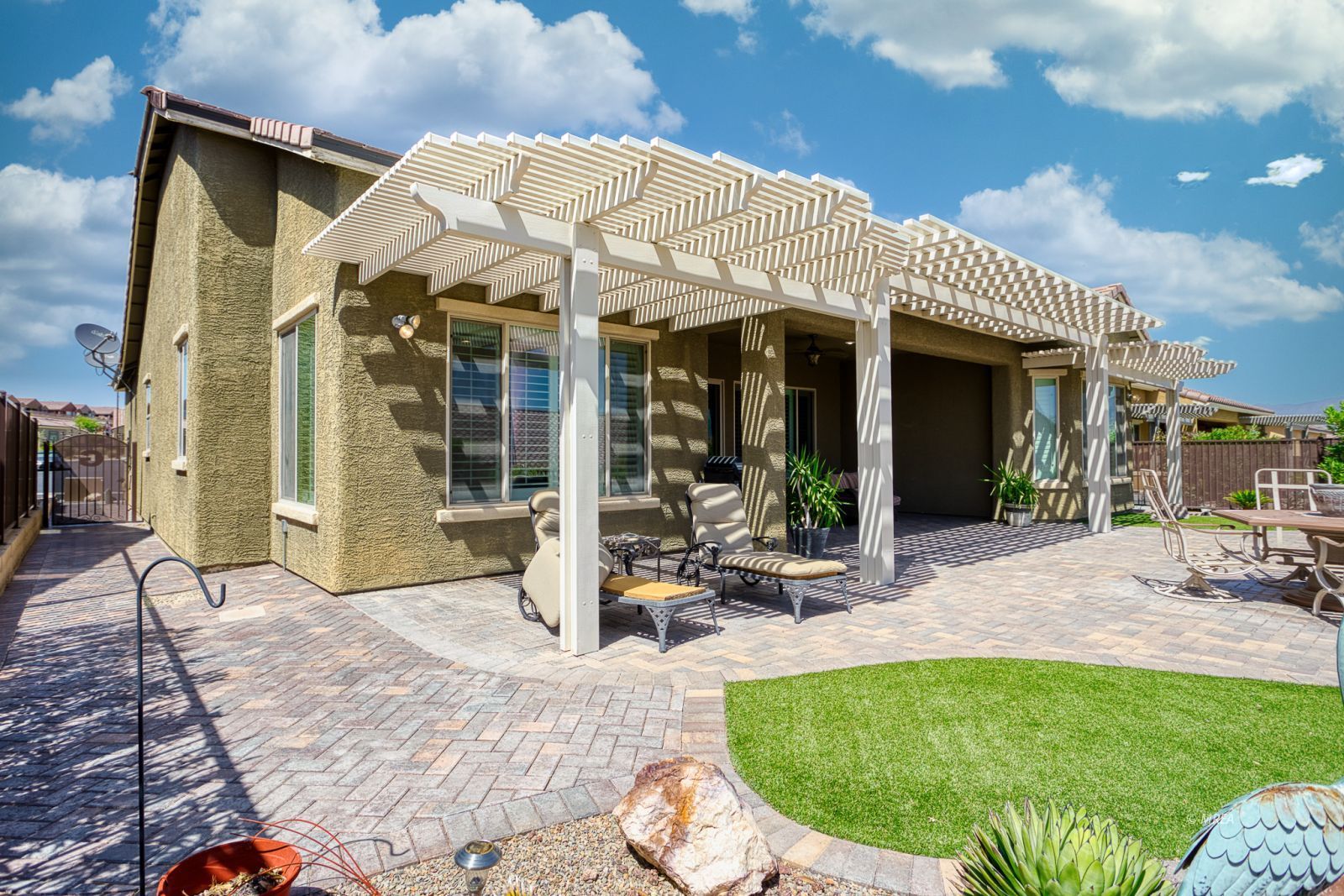1364  Cool Springs Ln