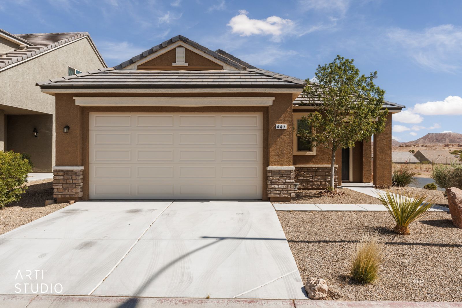447  Paradise Valley Heights 