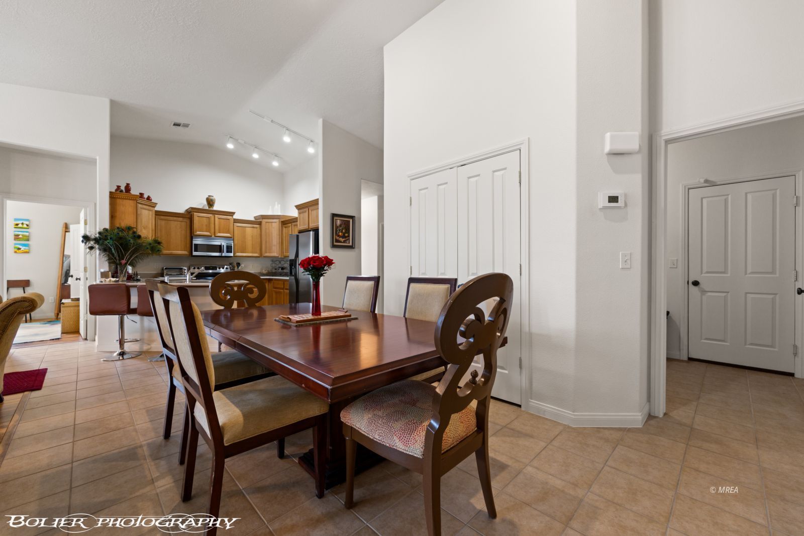 646  Jessica Dr