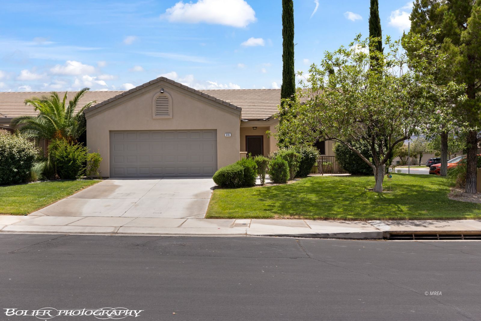 646  Jessica Dr