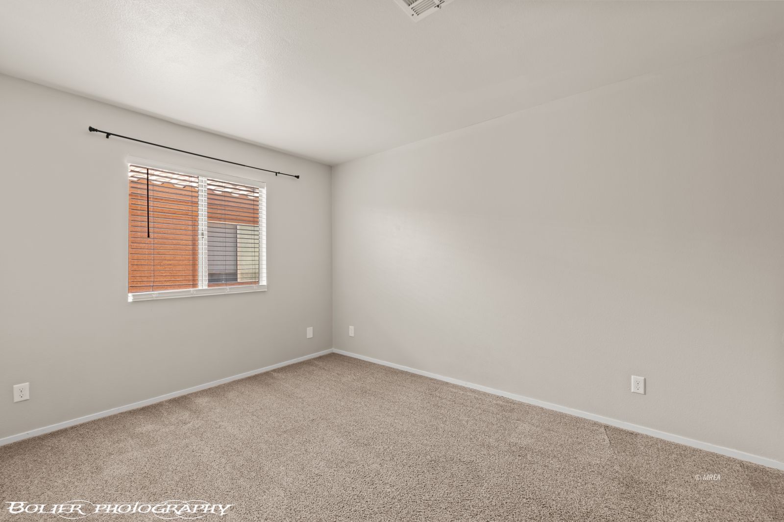 957  Mesquite Springs Dr #201