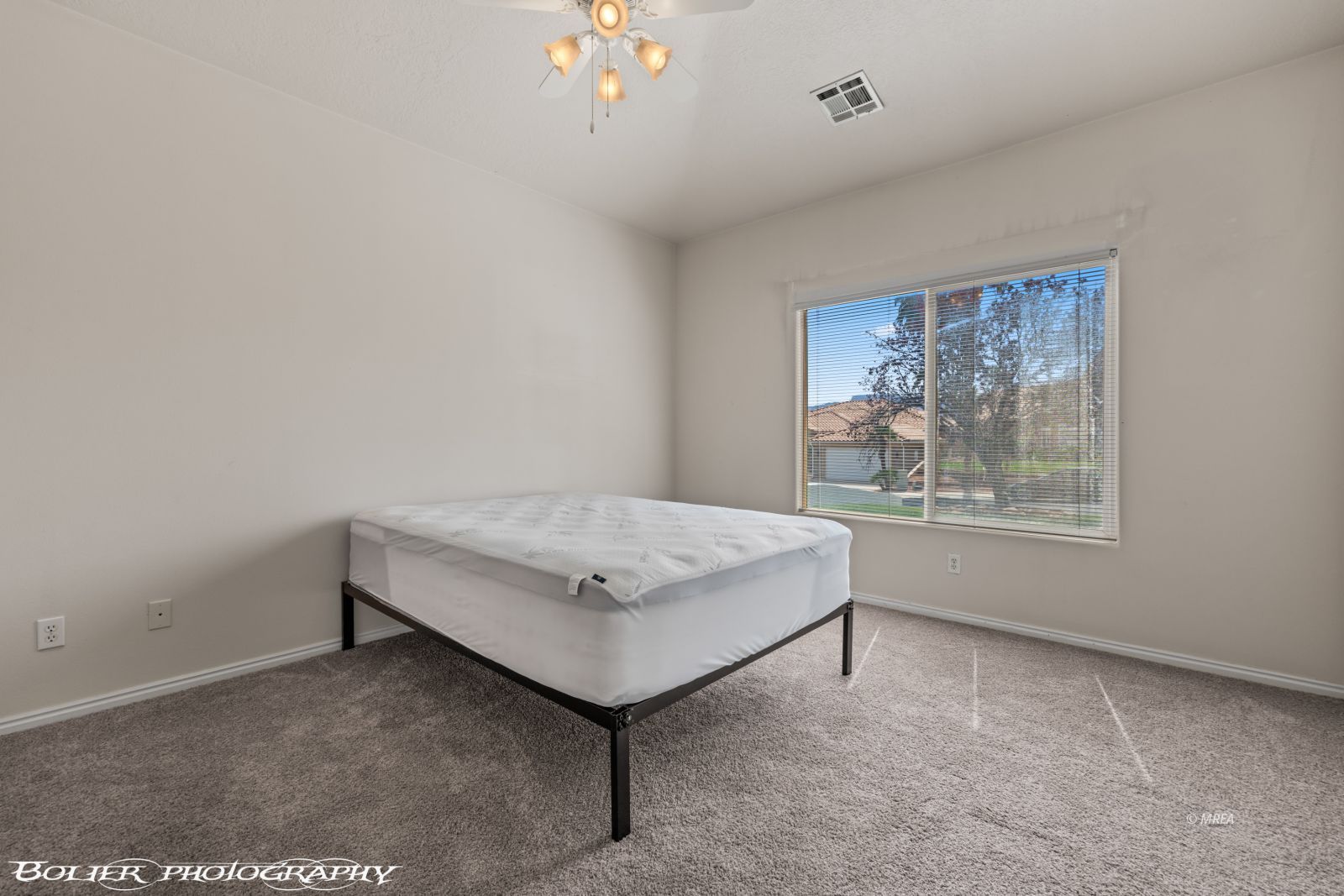 589  Casa Grande Cir