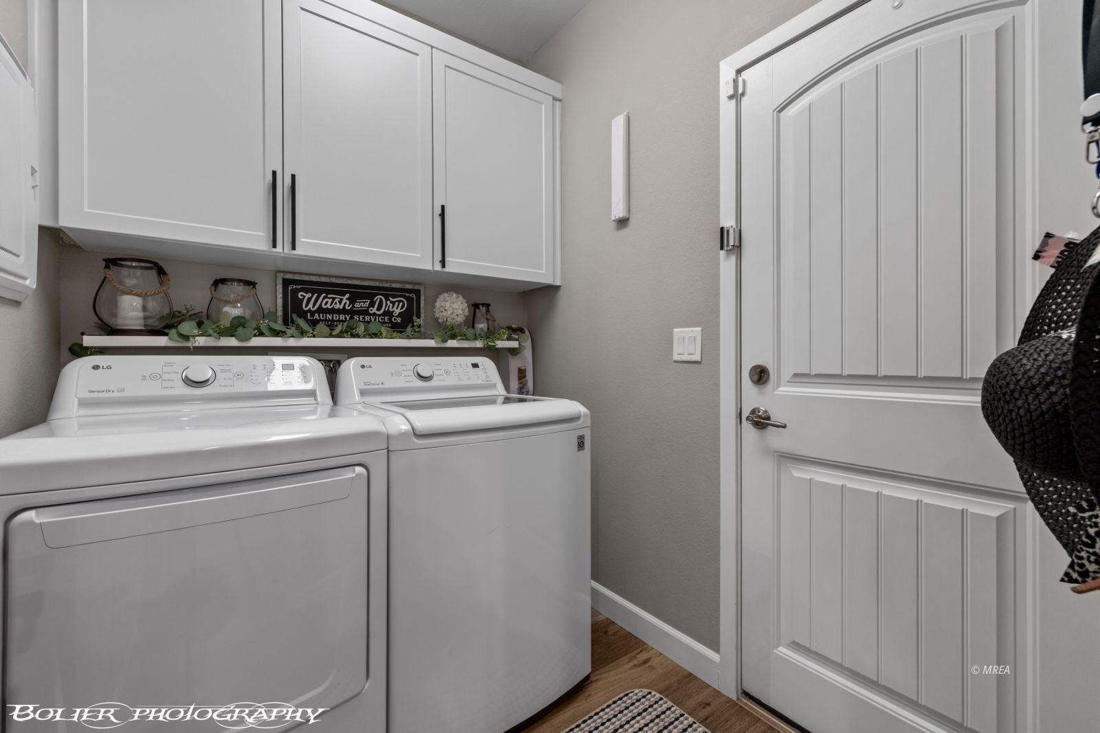 472  Paradise Valley Hts 