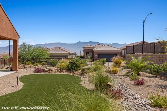 1090  ,Mesquite NV 89034