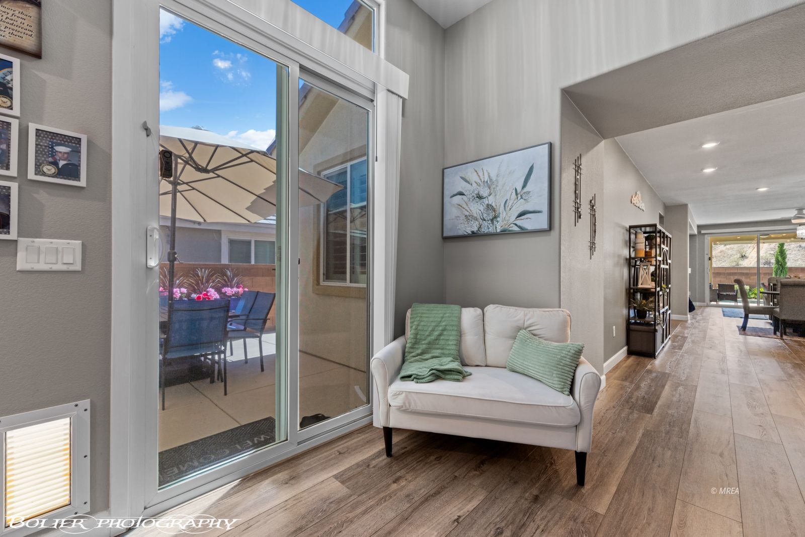 472  Paradise Valley Hts 