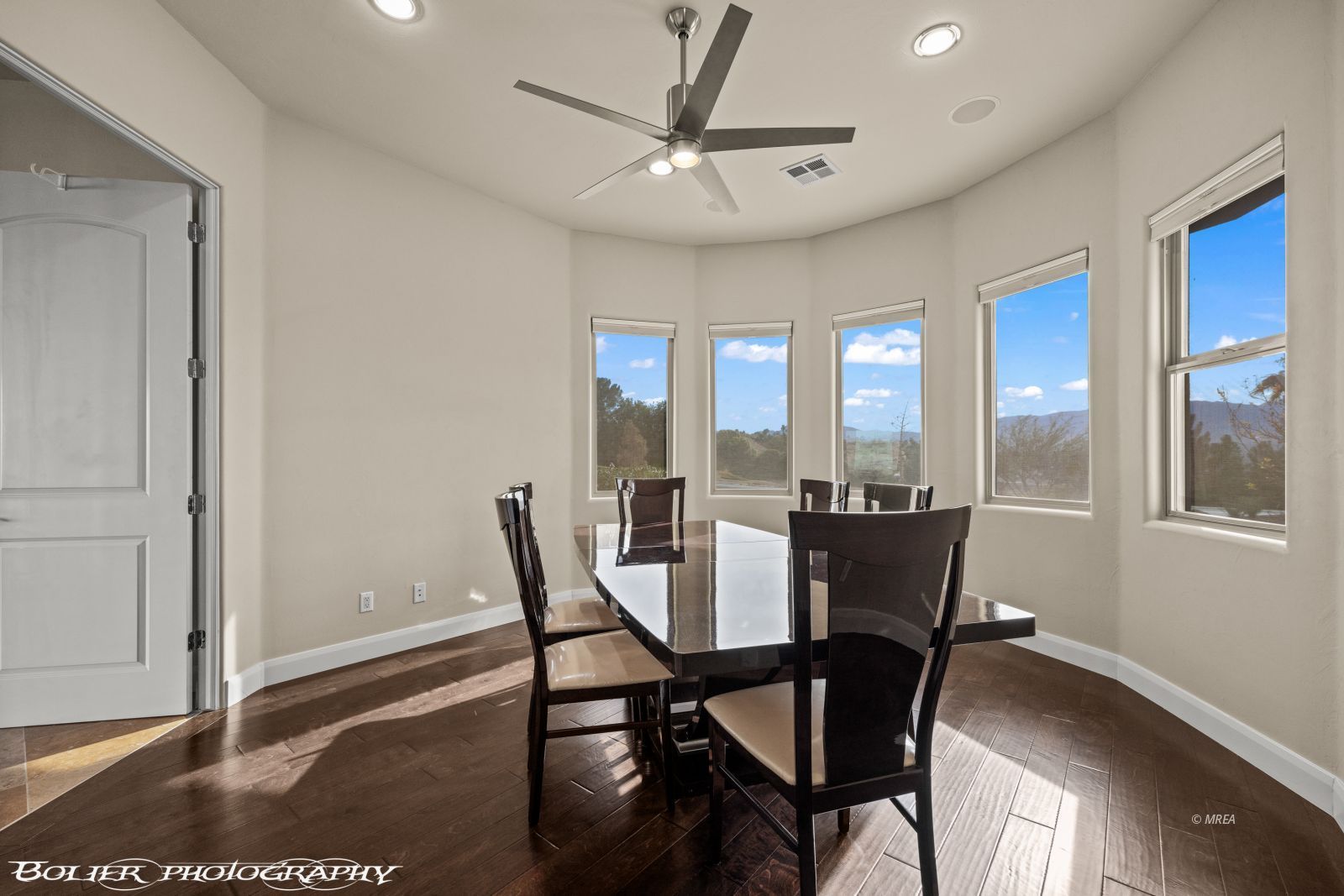 1111  Falcon Nest Ct