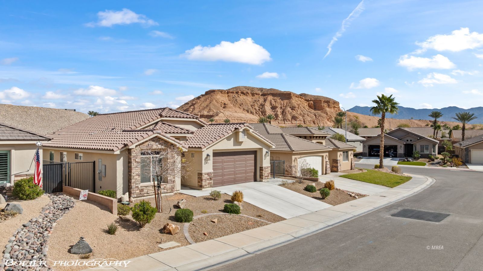 921  Shadow Hawk Ridge 