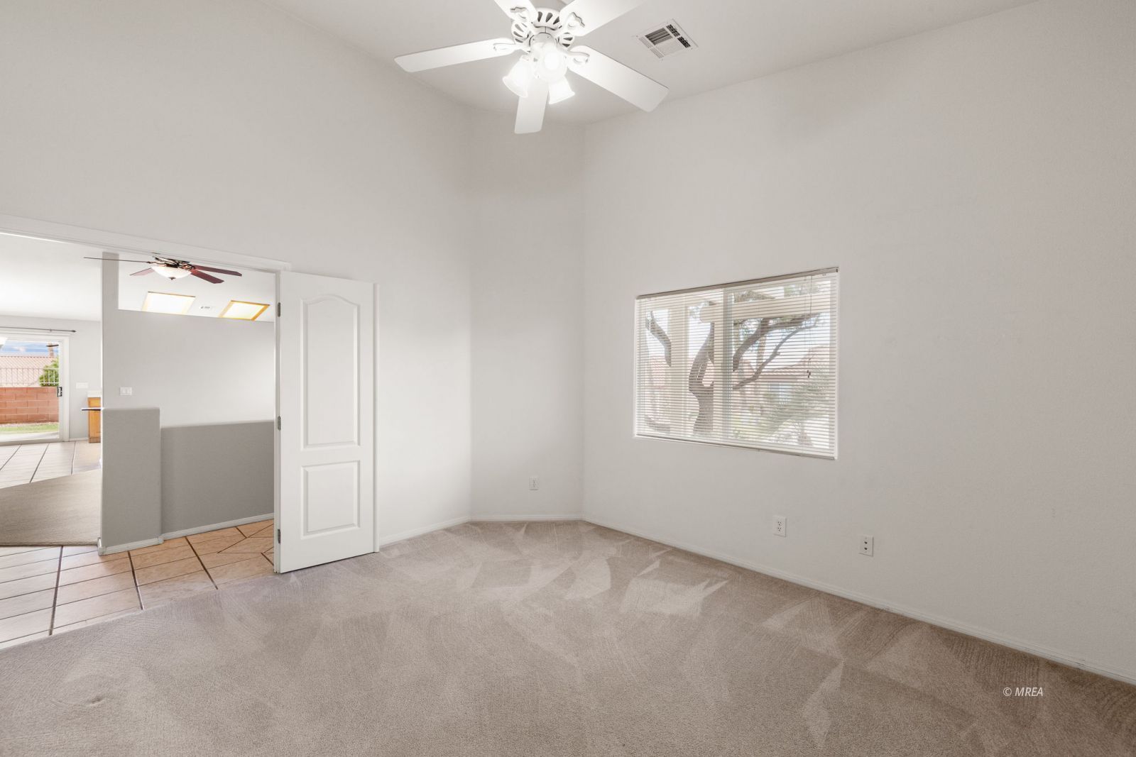 1254  Augusta Hills St