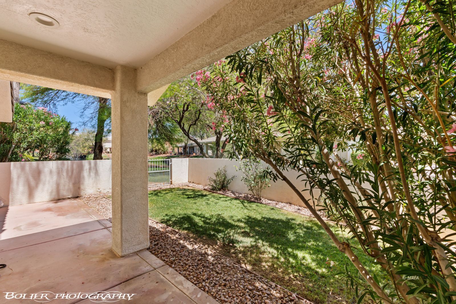 400  Paradise Pkwy  #113