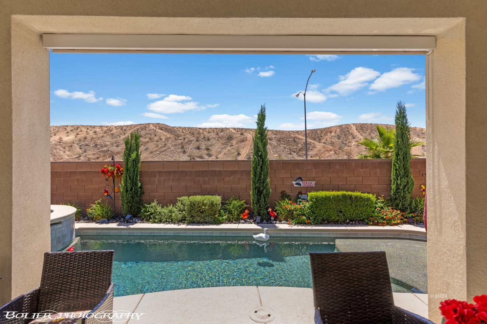 472  Paradise Valley Hts 