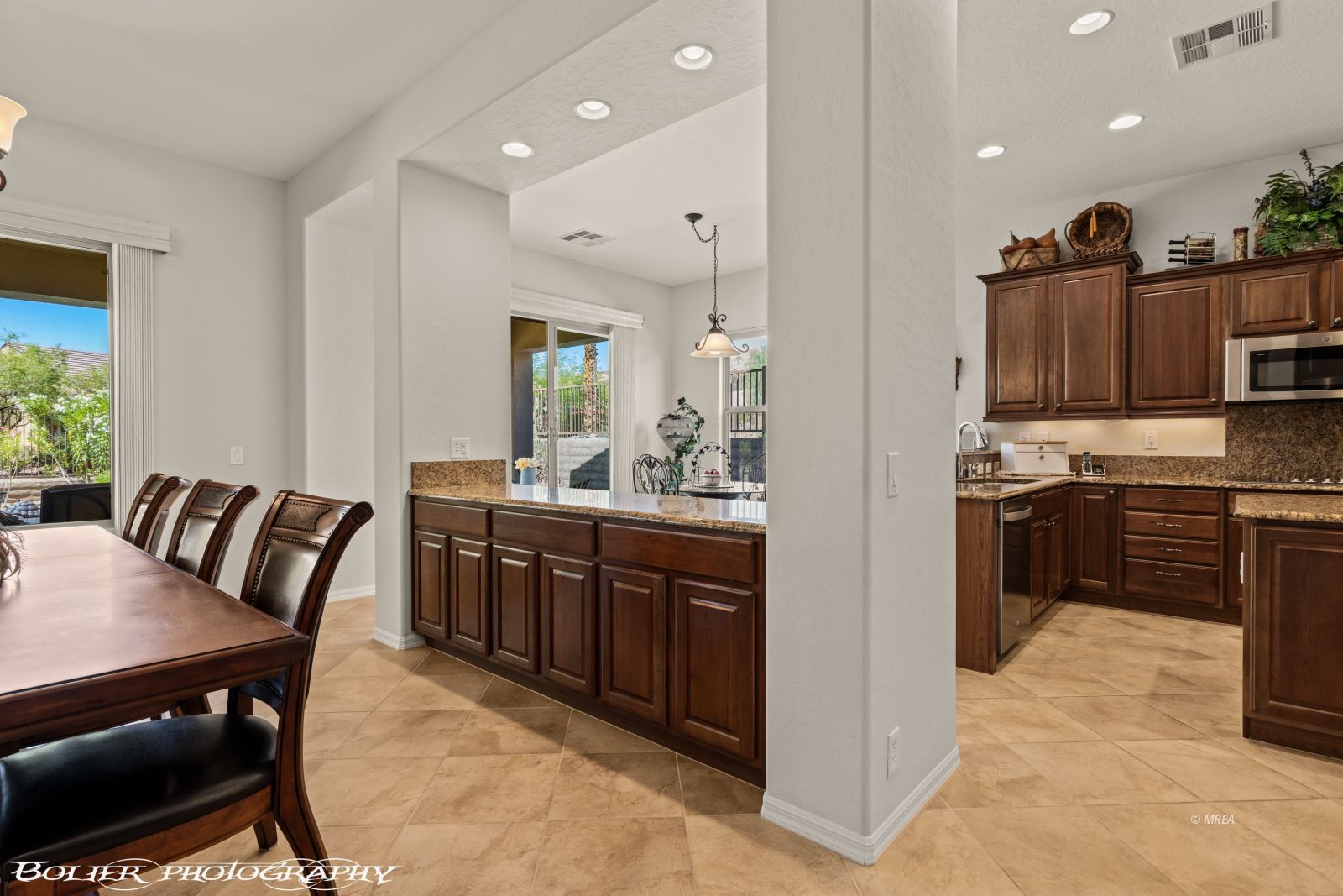 1067  Rim Rock Ridge 