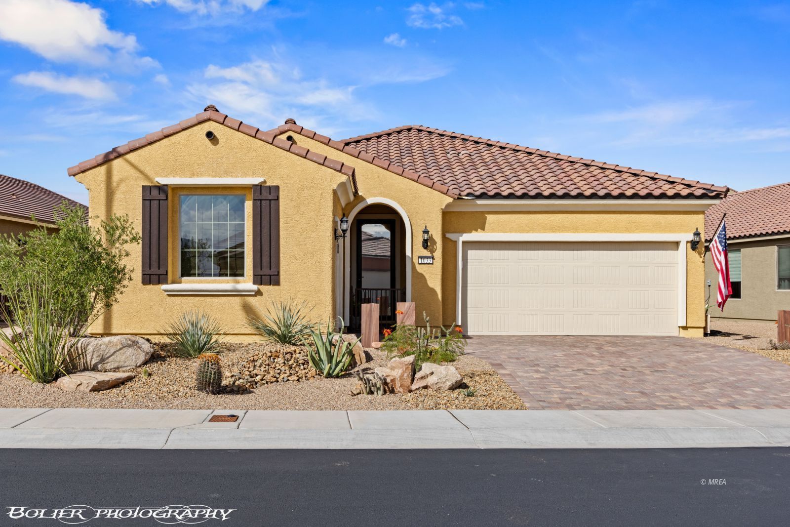 1033  Challenger Bluff 