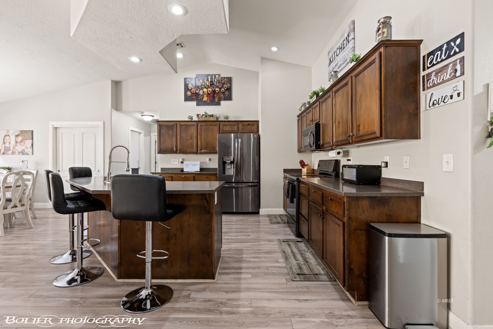 564  Desert Tortoise Way