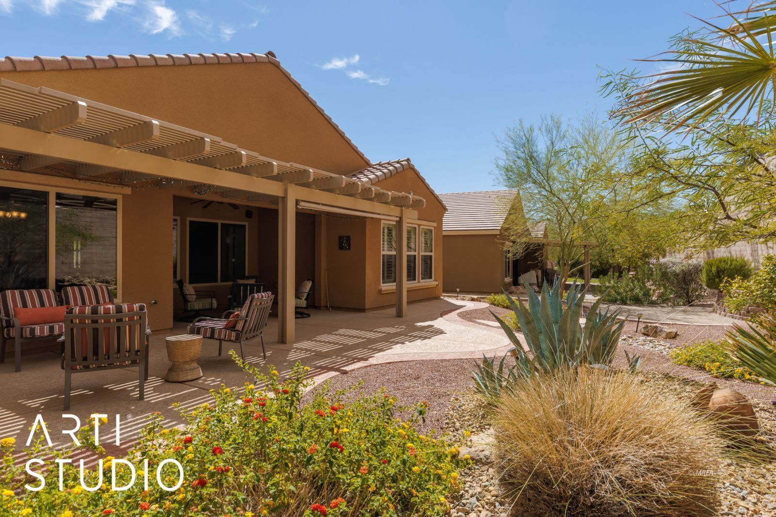 1019  Back Country Trl 