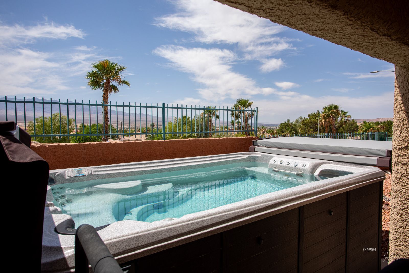 414  Crystal Canyon Dr