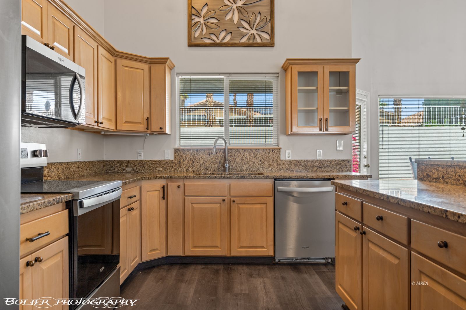 589  Casa Grande Cir