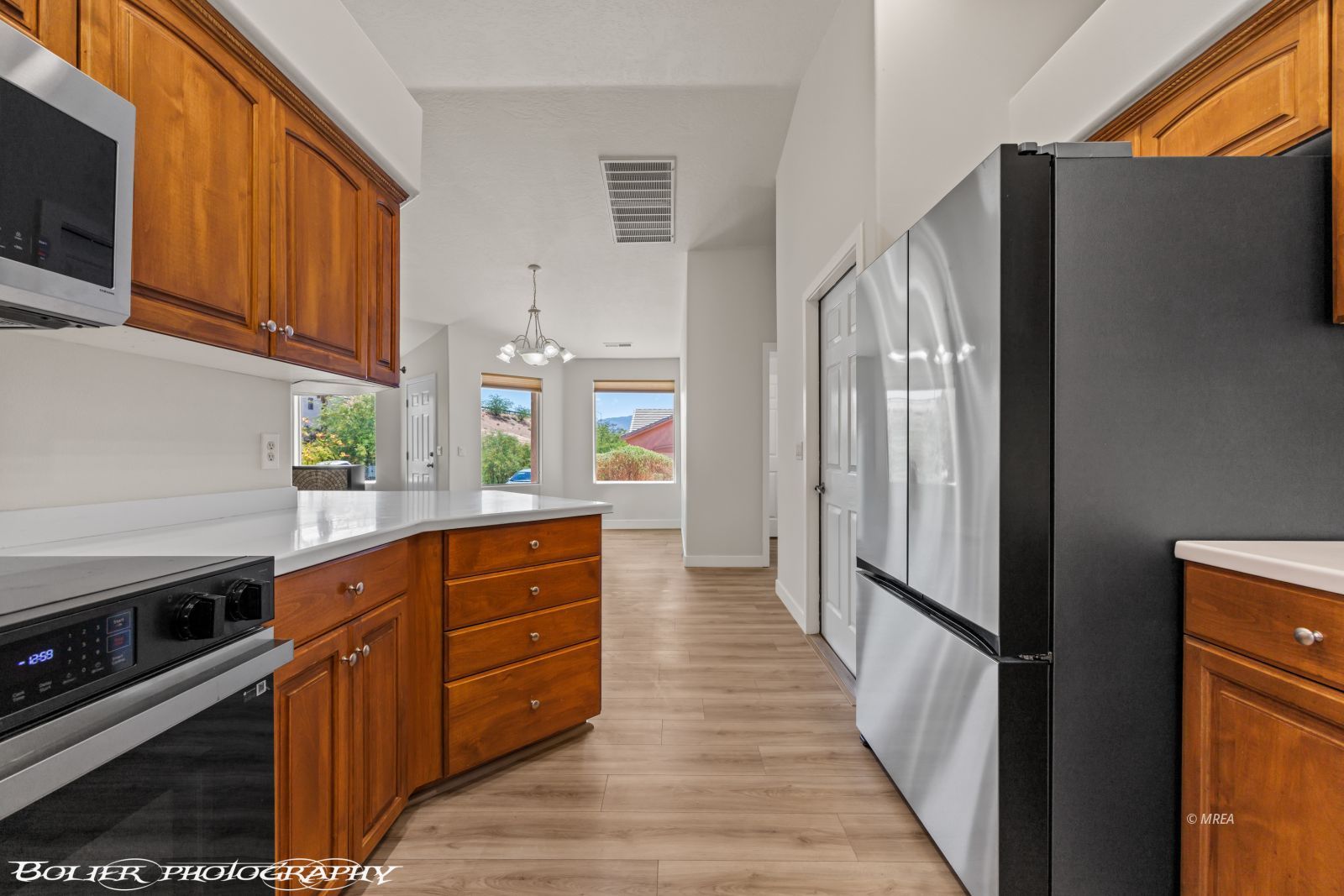 400  Paradise Pkwy  #113