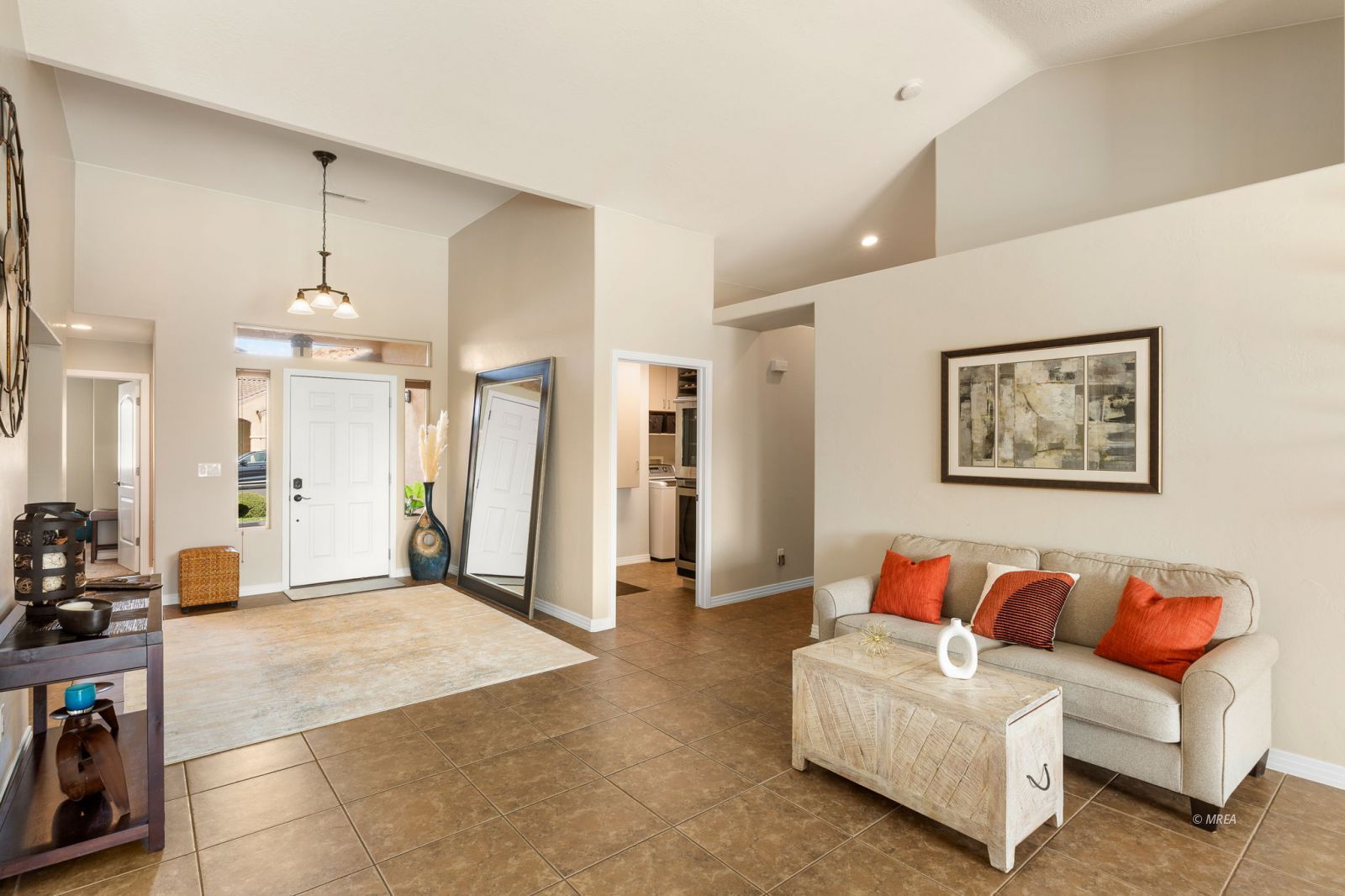 858  Falcon Glenn Dr