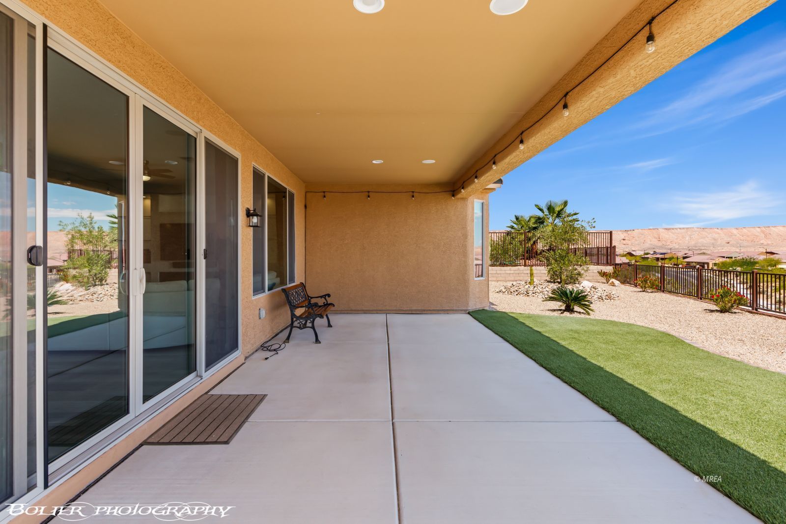 1109  Flagstone BND 