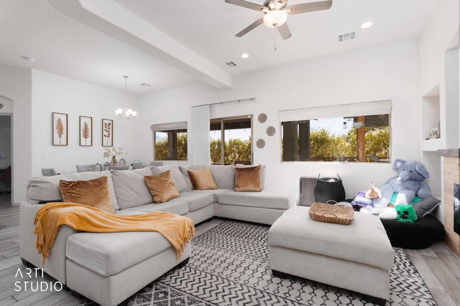 458  Nolina Way