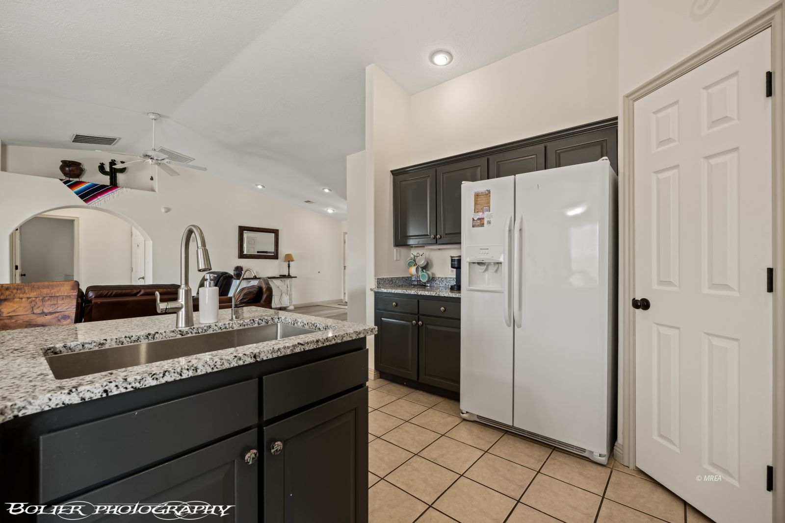 216  Cottonwood Dr