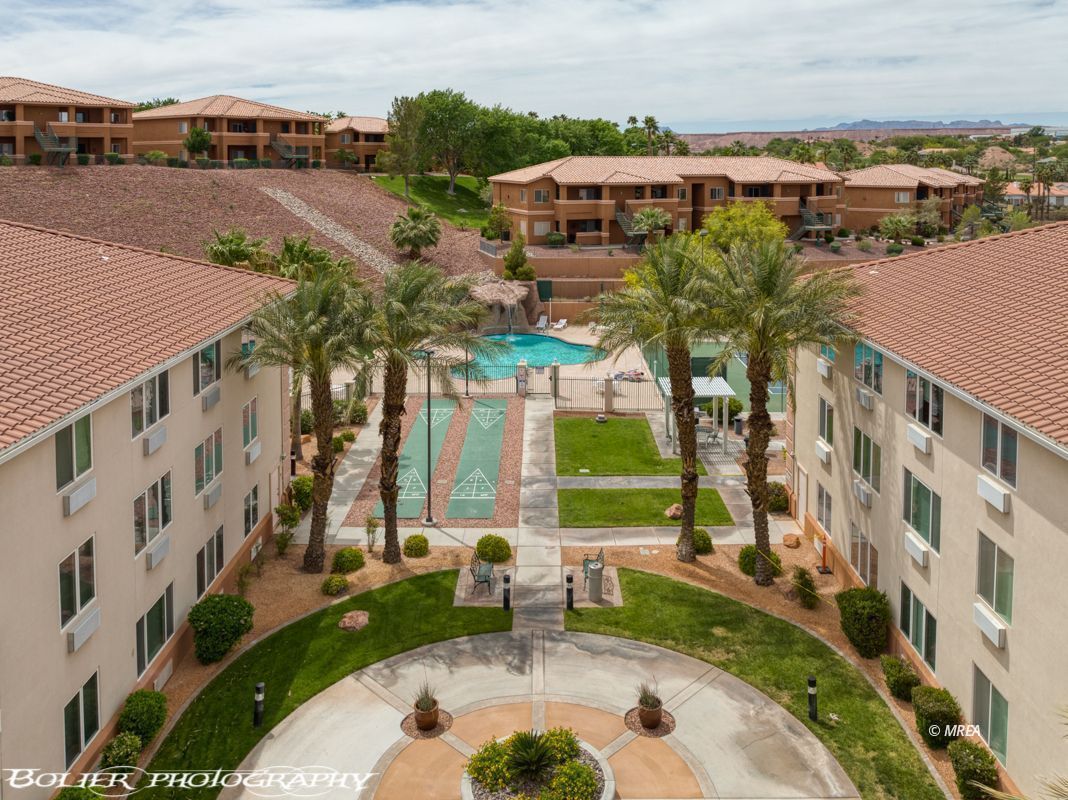 555  Highland Dr #227