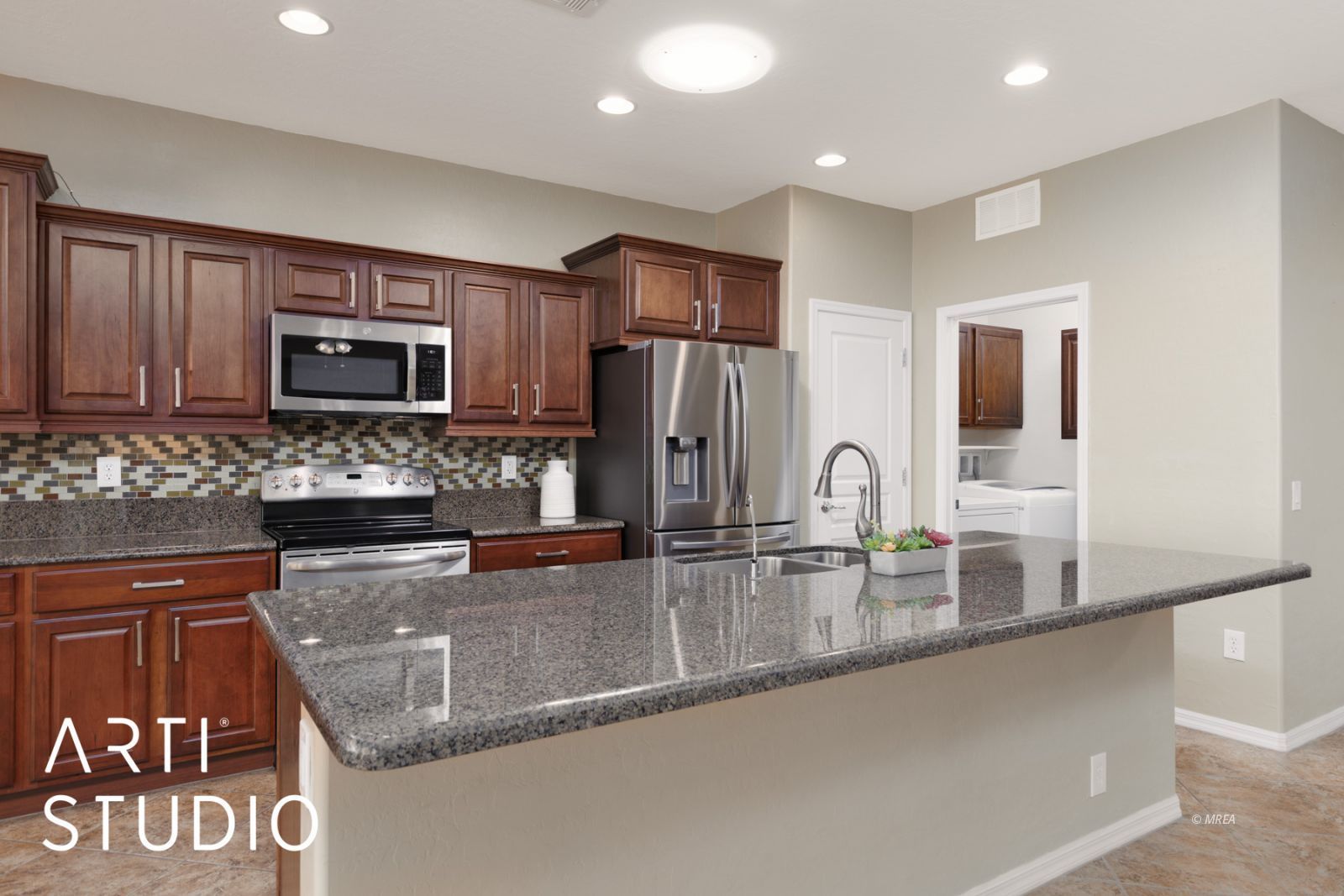 1019  Back Country Trl 