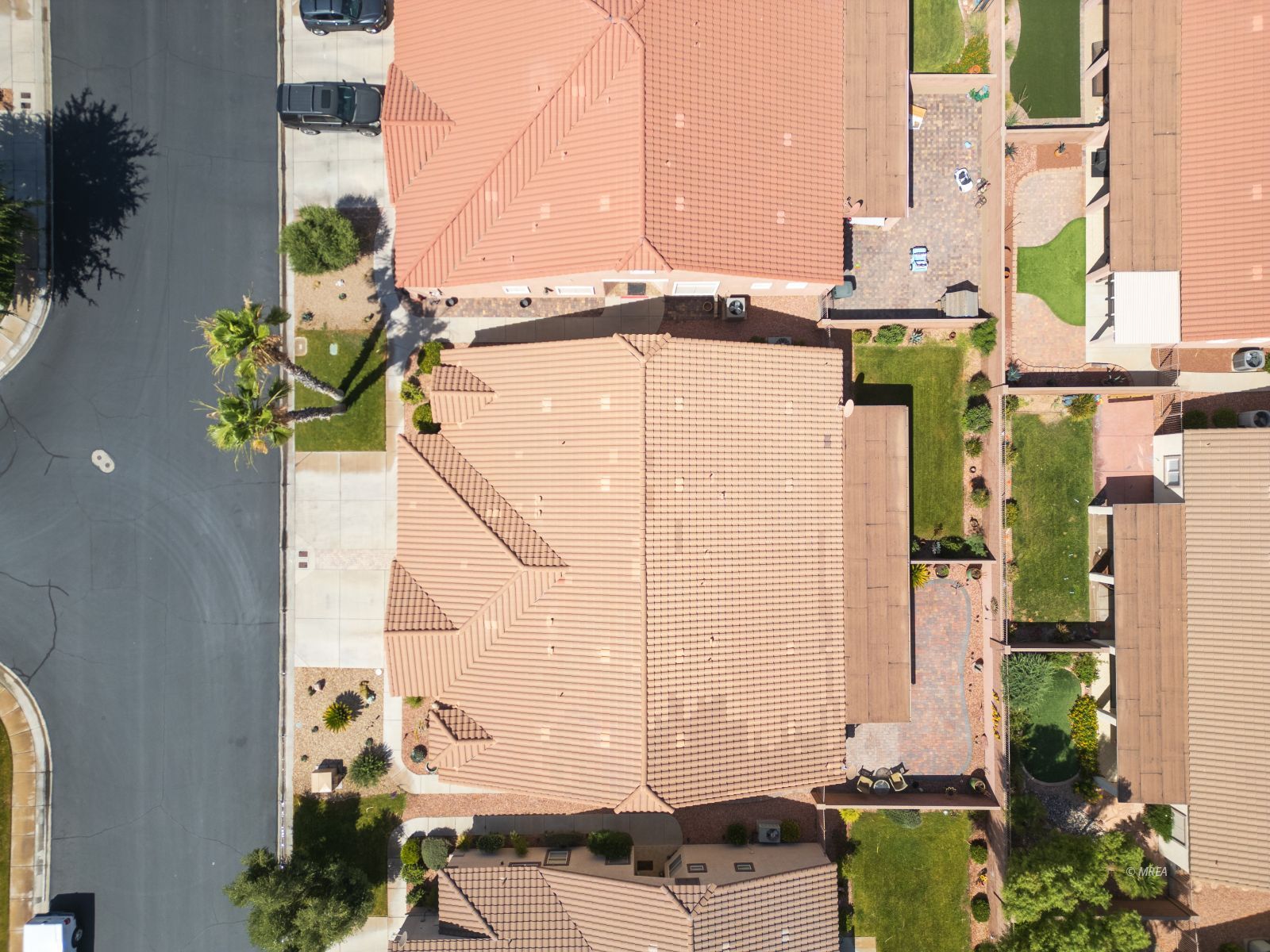 1229  Augusta Hills St