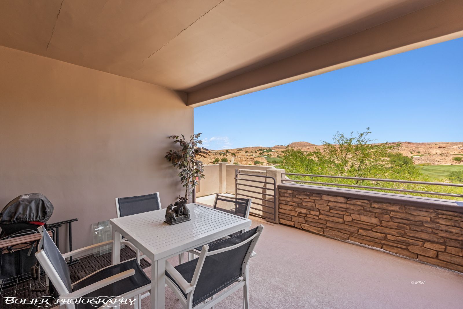 405  Paradise Parkway  #290